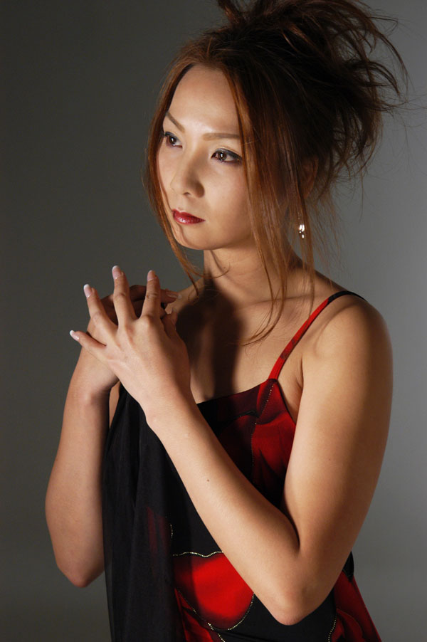 hitomi_s26_020.jpg