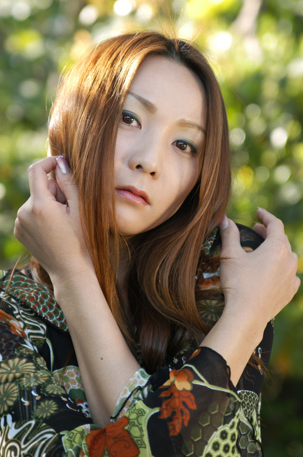 hitomi_s33_023.jpg